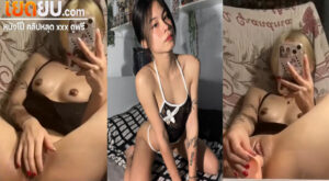 คลิปหลุด Onlyfans น้องอีฟ Emiiziru ตั้งกล้องเล่นเสียวโชว์หน้ากระจกแหกขาติ้วหี แล้วเอาควยปลอมมาแหย่หีรัวๆจนน้ำแตกไหลเยิ้มเลย